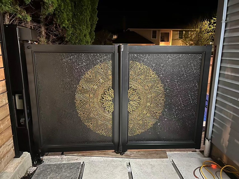 鋁合金室外電動掩門